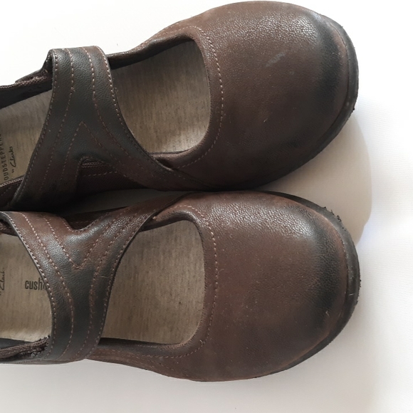 Clarks Cloudsteppers - Picture 6 of 10